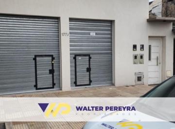 Local comercial · 25m² · 2 Ambientes · Alquiler Local Comercial en Av Eva Peron 1777 - Lanus Este
