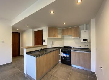 Departamento · 43m² · 2 Ambientes · 5 Cocheras · Venta Departamento Rosario Rep. La Sexta un Dormitorio Balcon Corrido Al Frente Luminoso