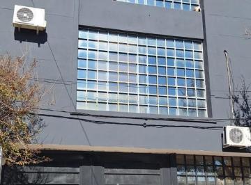 Local comercial · 1200m² · 8 Ambientes · Local en Capitan Bermudez