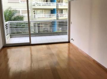 Departamento · 75m² · 3 Ambientes · 1 Cochera · Departamento - Olivos - Vias/rio