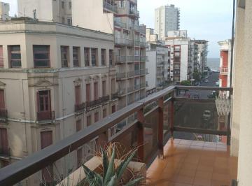 Departamento de 4 ambientes, Mar del Plata · 4 Ambientes con Cochera y Vista Al Mar