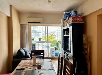 Departamento · 42ha · 2 Ambientes · Dpto 2 Amb con Balcón Muy Luminoso! Exc Ubicación
