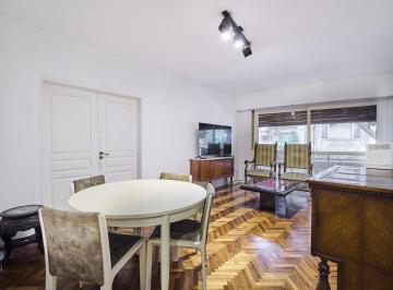 Departamento · 70m² · 3 Ambientes · Venta Departamento en Recoleta 3 Ambientes Más Dependencia y Patio