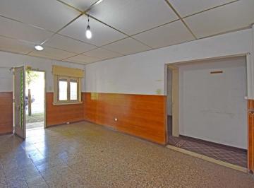Casa · 145m² · 5 Ambientes · 1 Cochera · Venta PH en Lote Propio con 3 Unidades Haedo a Refaccionar