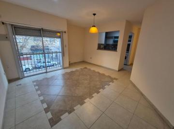 Departamento · 60m² · 3 Ambientes · Departamento - Banfield Este