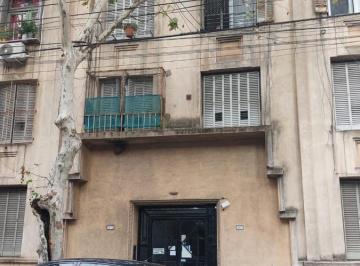 Departamento · 52m² · 2 Ambientes · Departamento 2 Ambientes Al Frente en Venta - en Balvanera