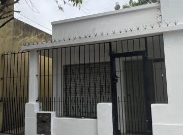 Casa de 3 ambientes, Berazategui · Alquiler Casa PH