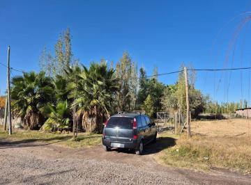 Casa · 35m² · 3 Ambientes · 2 Cocheras · Venta Casa Quinta con Pileta y Quincho. Guaymallén