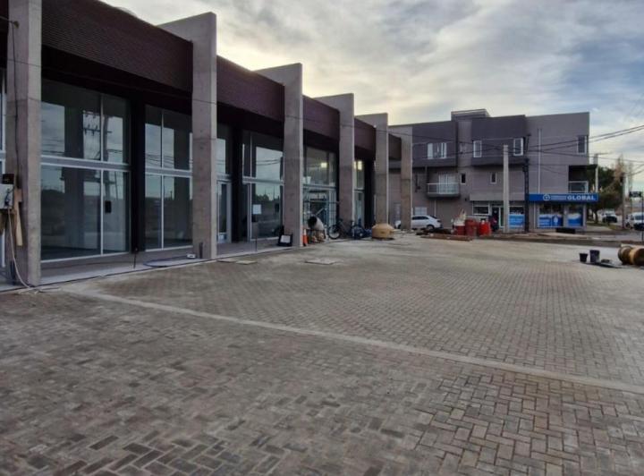 Local comercial · 115m² · 1 Cochera