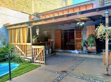Casa de 5 ambientes, Dorrego · Casa en Venta de 4 Dorm. en Dorrego Guaymallen.