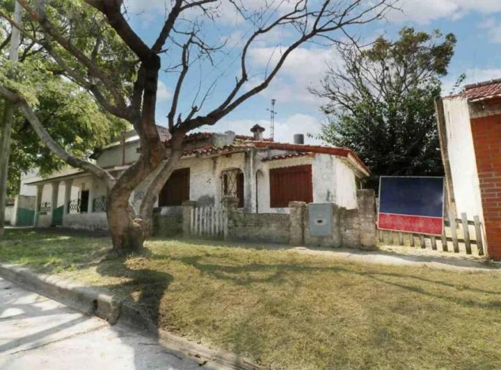 Casa · 80m² · 3 Ambientes · 1 Cochera