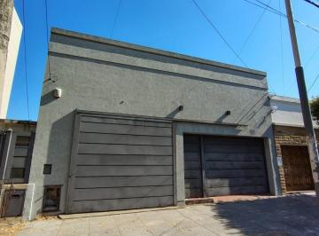 Terreno · 256m² · 3 Ambientes · 3 Cocheras · Venta en Block - Ideal Constructor / Inversor - Moron Sur