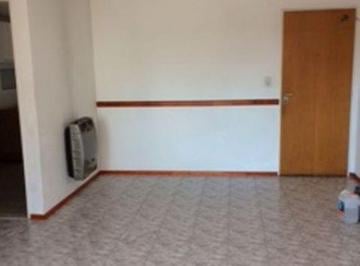 Departamento de 4 ambientes, Rosario · Buenos Aires 1017. Amplio Semipiso Externo con Balcon. Apto Credito Hipotecario.