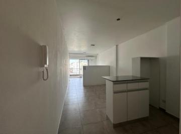 Departamento · 31m² · 1 Ambiente · Venta Monoamiente con 33 m² y Balcón en Monserrat