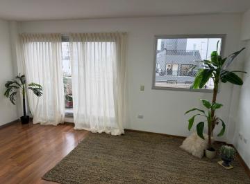 Departamento · 61m² · 3 Ambientes · Alquiler Depto 3 Ambientes C/ Balcón en V. Crespo