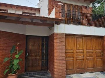 Casa de 7 ambientes, Luján de Cuyo · Amplia Casa en Alquiler en Centro de Luján de Cuyo