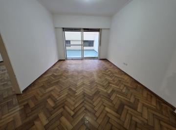 Departamento · 47m² · 2 Ambientes · Departamento en Caballito