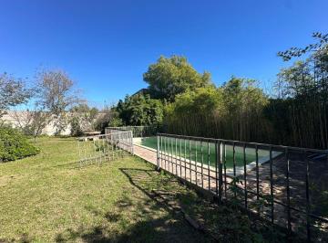 Casa de 6 ambientes, Córdoba · Casa en Venta 1300 m² Villa Silvano Funes