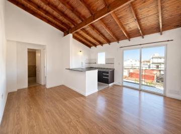 general-san-martin-san-andres-alquiler-departamento-2-ambientes · Departamento de 2 Ambientes con Balcon y Cochera