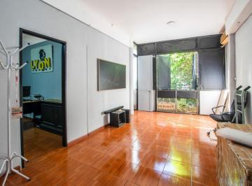 Oficina comercial · 56m² · 3 Ambientes · Oficina o Deposito de 56 m² en 1er Piso - Once