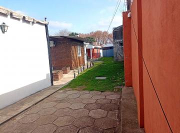 Departamento · 1m² · 3 Ambientes · Alquiler. Av San Martin 1239 Dpto. 6