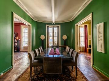 Departamento · 482m² · 9 Ambientes · Piso Estilo Frances Reciclado – Recoleta.
