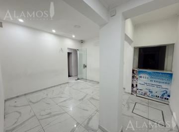 Oficina comercial · 126m² · 5 Ambientes · Venta o Alquiler Uso Profesional 126 m² Espacio Aereo Ramos Mejía Centro