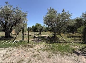 Terreno · 853m² · Hauser Vende Terreno en Barrio Semi Privado Las Luciérnagas en Lunlunta!
