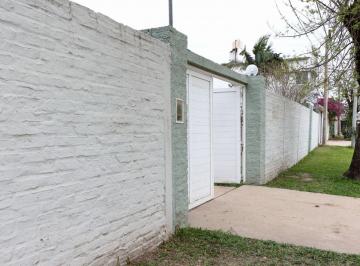 Casa · 135m² · 4 Ambientes · 2 Cocheras · Se Vende Casa en Reconquista