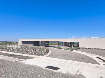 Casa · 100m² · 2 Ambientes · 1 Cochera · Venta Casa 2 Dorm. Tupungato Valley en Obra
