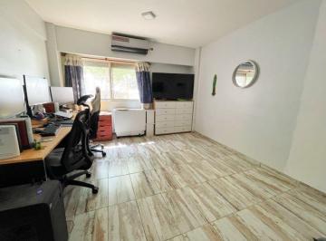 Departamento · 44m² · 2 Ambientes · Venta Departamento 2 Ambientes con Terraza Moron