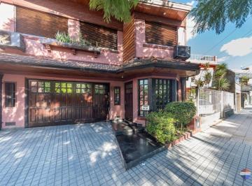 Casa · 180m² · 6 Ambientes · 2 Cocheras · Venta Casa 6 Ambientes Quincho Patio Cochera Jacuz