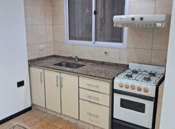 Departamento · 40m² · 2 Ambientes · Departamento 2 Ambientes con Patio Sobre Avs en Venta en Lanús Oeste