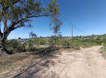 Terreno · 1997m² · Venta Lote 1997 m² en Tanti con Escritura