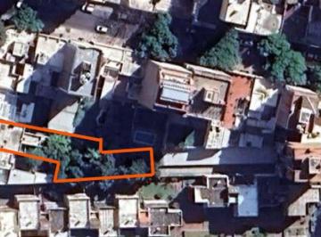 Terreno · 648m² · Terreno en Venta Centro Pb + 8 Pisos
