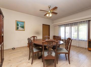 Casa · 141m² · 5 Ambientes · 1 Cochera · Venta Casa 4 Amb Coch Jardin Local Villa Libertad