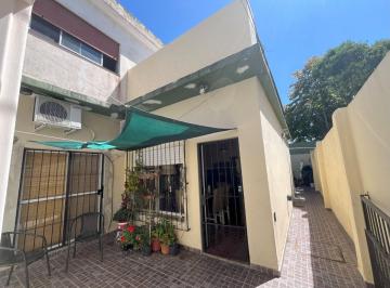 PH · 107m² · 4 Ambientes · PH 4 Amb Terraza 2 Patios Wilde Centro Sin Expas