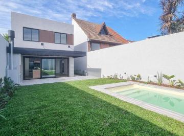 Casa · 175m² · 4 Ambientes · 1 Cochera · Casa 4 Amb Martinez Pileta Moderna Premium Pileta