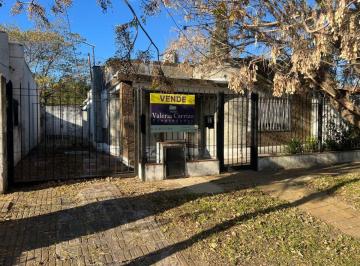 Casa de 3 ambientes, Almirante Brown · Casa Sobre Lote de 411 m² con Fondo, Pileta, Garage y Depto Independiente