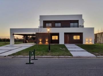 Casa de 5 ambientes, Escobar · Venta 5 Ambientes, San Sebastian Area 7 Nuestra Señora de Lujan