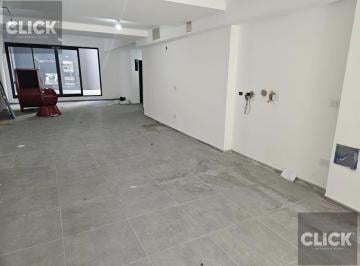 Local comercial · 90m² · Venta - Local Comercial con Patio en Caballito