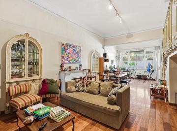 PH · 196m² · 5 Ambientes · 1 Cochera · PH de 5 Ambientes Sin Expensas en Venta en Villa del Parque