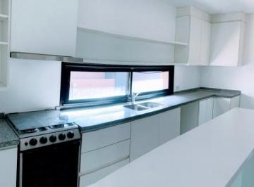 Casa · 120m² · 3 Ambientes · 1 Cochera · Casa en Venta en Tigre, G. B. a. Zona Norte, Argentina