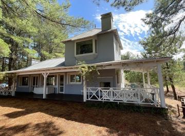 Casa · 158m² · 5 Ambientes · 2 Cocheras · Casa en Carmelo Colonia El Faro Uruguay