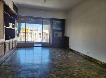 Departamento · 81m² · 4 Ambientes · 1 Cochera · Departamento en Venta 4 Ambientes Caballito