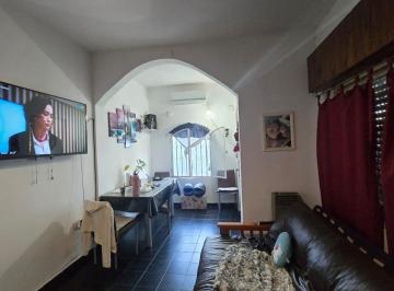Casa · 96m² · 3 Ambientes · 1 Cochera · Venta Casa PH Al Fondo - Ideal 2 Familias o Renta - San Miguel