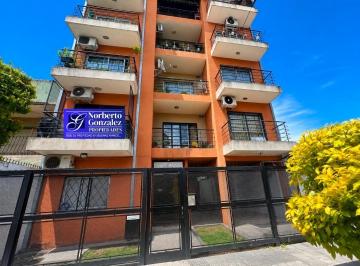 Departamento · 60m² · 3 Ambientes · En Venta en Martin Coronado Departamento de 3 Ambientes Al Contrafrente Planta Baja F: 11106