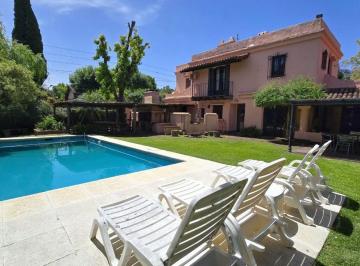 Casa · 380m² · 9 Ambientes · 2 Cocheras · Casa en Venta en La Horqueta, 9 Ambientes Jardin