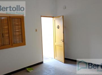 Casa · 60m² · 3 Ambientes · Alquiler - Casa Interna - Dos Dorm. - Barrio Sarmiento - Rosario