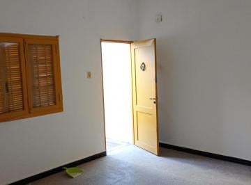 Casa · 60m² · 3 Ambientes · Alquiler - Casa Interna - Dos Dorm. - Barrio Sarmiento - Rosario